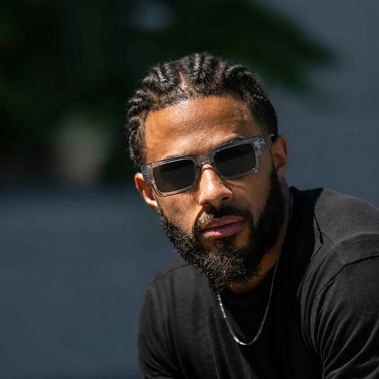 Retro Full-Rim Sunglasses