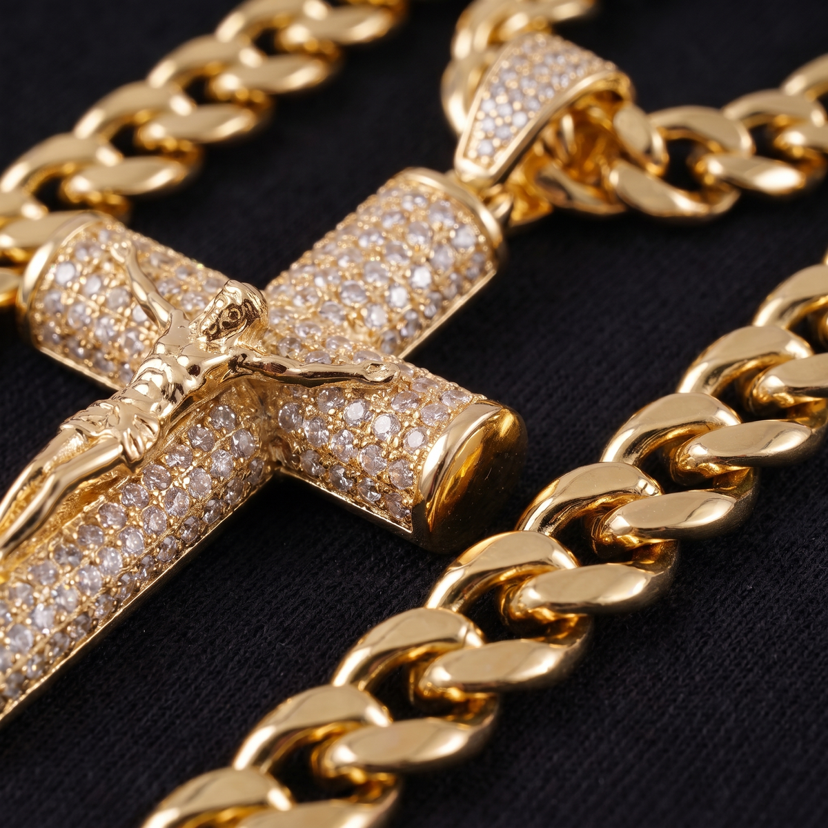 14K Gold-Crucifix Chain