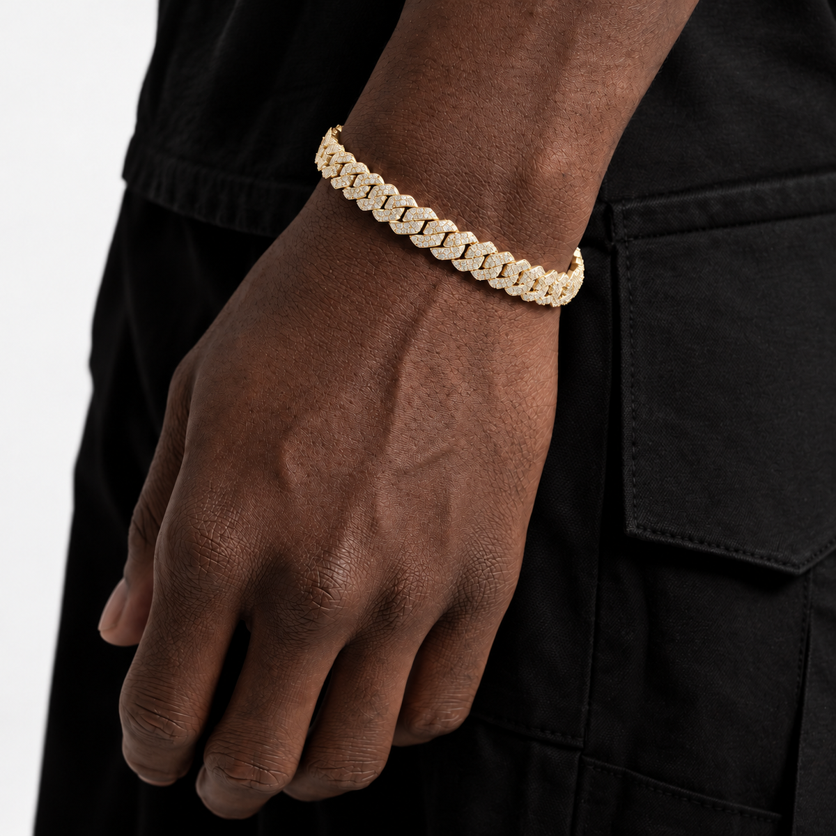 Iced Prong Bracelet (Gold) 8mm